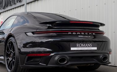 Porsche 911 (992) Turbo S 29
