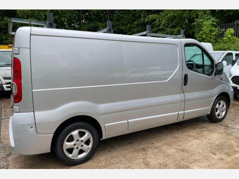 Vauxhall Vivaro 2.0 2900 CDTi Sportive Panel Van 4dr Diesel Manual FWD L3 (195 g/km, 113 bh 7