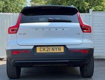 Volvo XC40 1.5 T3 R-Design SUV 5dr Petrol Auto Euro 6 (s/s) (163 ps) 9
