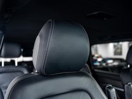 Mercedes-Benz V Class 2.0 V300d AMG Line MPV 5dr Diesel G-Tronic+ Euro 6 (s/s) XLWB (237 ps) 26