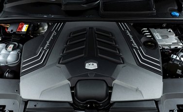 Lamborghini Urus 32