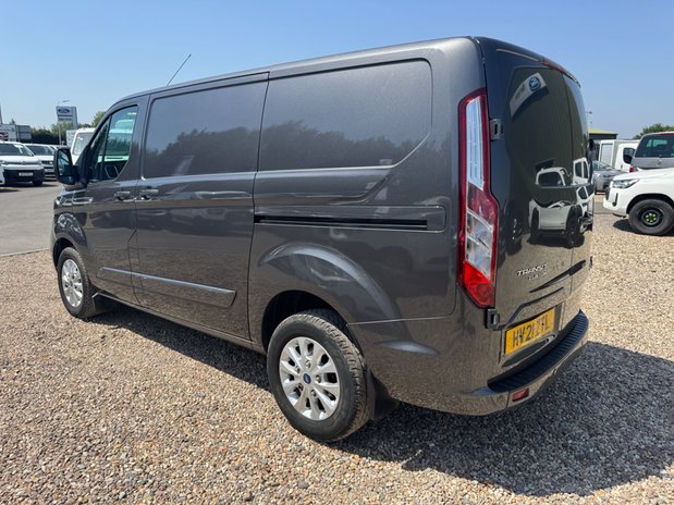 Ford Transit Custom SWB L1H1 [SOLD KH] Low Roof Prime 280 Air Con Sensors Alloys EURO 6 10
