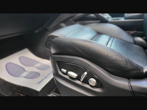 Porsche Cayenne V6 41