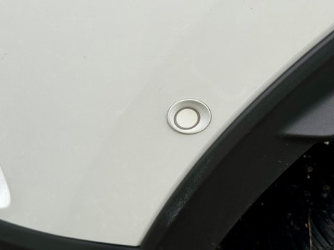 Toyota C-HR 1.8 VVT-h Design CVT Euro 6 (s/s) 5dr 14