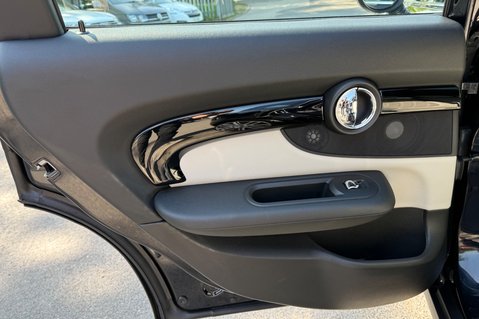 Mini Clubman COOPER EXCLUSIVE AUTOMATIC - NAV PLUS -PAN ROOF -HARMAN KARDON -MATRIX LED 31