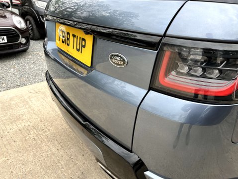 Land Rover Range Rover Sport 3.0 Range Rover Sport Autobiography Dynamic SDV6 Auto 4WD 5dr 32