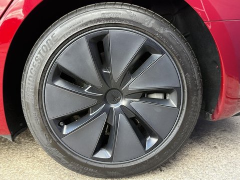 Tesla Model 3 Saloon 4dr Electric Auto RWD (208 ps) 16