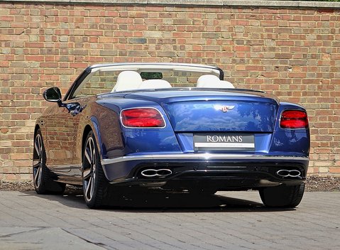 Bentley Continental GT V8 S Convertible 25