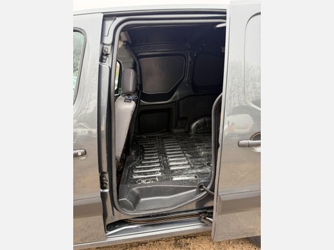 Citroen Berlingo 1.6 BlueHDi 625 Enterprise Panel Van 5dr Diesel Manual L1 (112 g/km, 75 bhp 19