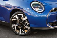 Mini Hatch SE EXCLUSIVE 12