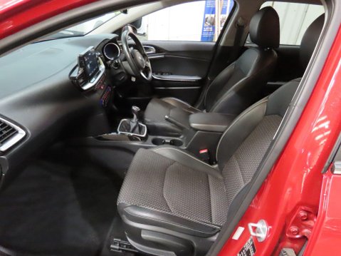 Kia Ceed 1.6 CRDi 3 Sportswagon Euro 6 (s/s) 5dr 12