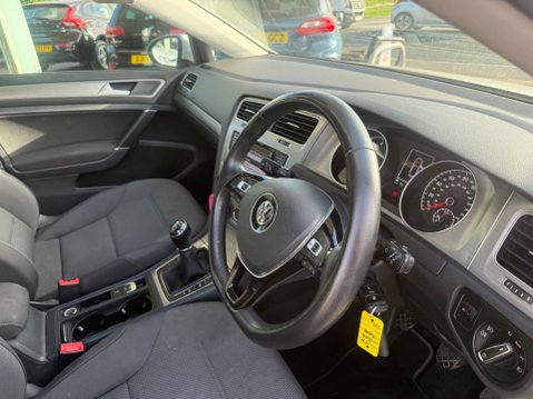 Volkswagen Golf 1.4 TSI BlueMotion Tech Match Euro 5 (s/s) 5dr 9