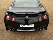 Nissan GT-R RECARO 30