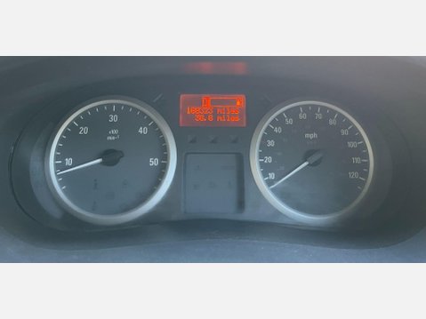 Vauxhall Vivaro 2.0 2900 CDTi ecoFLEX FWD L3 4dr 26