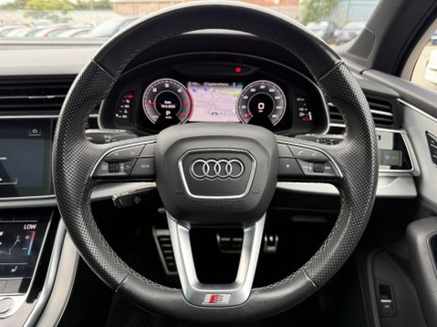 Audi Q7 3.0 TDI V6 45 S line SUV 5dr Diesel Tiptronic quattro Euro 6 (s/s) (231 ps) 39