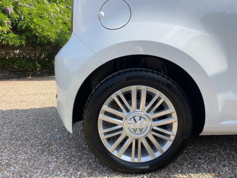 Volkswagen Up 1.0 up! Hatchback 3dr Petrol Manual Euro 6 (s/s) (65 ps) 16