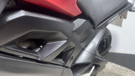 Yamaha MT-125 MT 125 2015 11K VERY CLEAN MOT SERVICED 15BHP 125CC NAKED 31