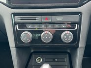 Volkswagen Golf SV GT TDI DSG 32