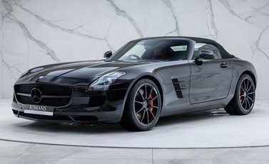 Mercedes-Benz SLS AMG ROADSTER 5