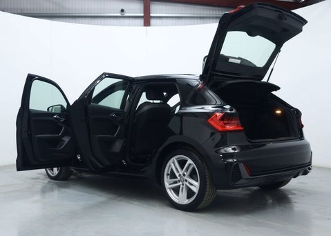 Audi A1 1.5 TFSI 35 S line Sportback 5dr Petrol S Tronic Euro 6 (s/s) (150 ps) 54