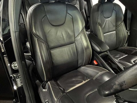 Volvo V40 1.5 V40 R-Design Edition T3 Auto 5dr 12