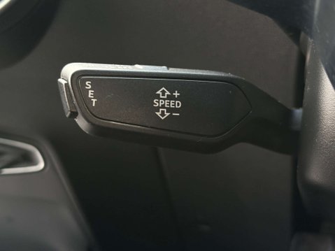 Audi TT 2.0 TT Sport 40 TFSI Semi-Auto 3dr 58