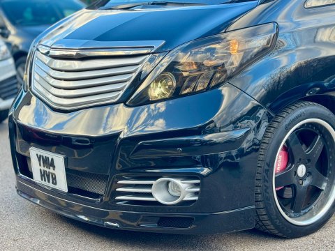 Toyota Alphard GOLDEN EYES II TWIN SUNROOF GRADE 4B WOW 32