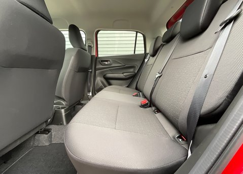 Suzuki Swift Motion 1.2 Mild Hybrid CVT 15