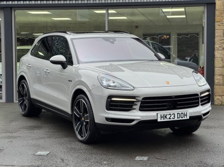 Porsche Cayenne V6 PLATINUM EDITION