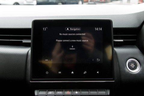 Renault Clio ICONIC TCE 25