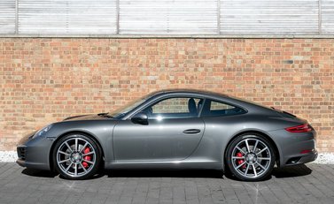 Porsche 911 (991.2) Carrera S 2