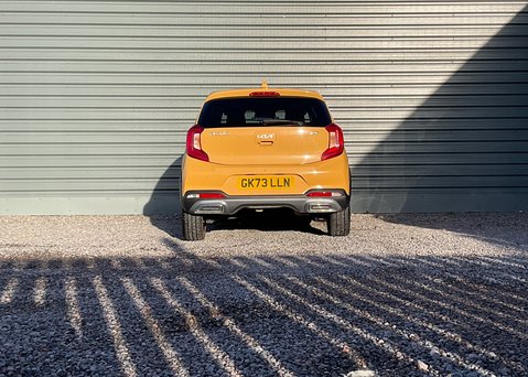Kia Picanto X-LINE S AMT 9