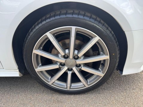 Audi A3 SPORTBACK TFSI S LINE BLACK EDITION 61