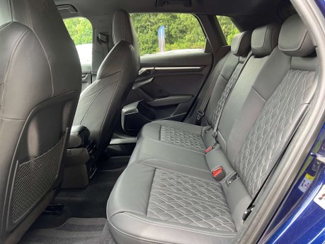 Audi S3 2.0 S3 Sportback TFSI Quattro Semi-Auto 4WD 5dr 44