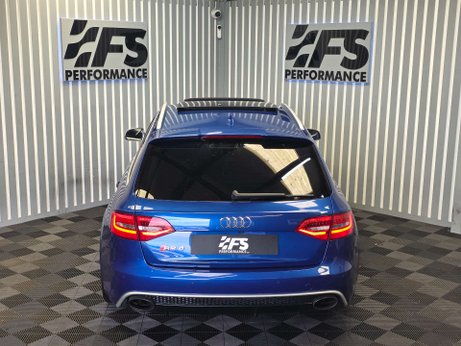 Audi RS4 4.2 FSI V8 Estate 5dr Petrol S Tronic quattro Euro 5 (450 ps) 14