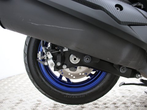 Suzuki Burgman 400 AN 400 AM2 26