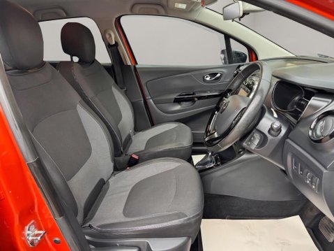 Renault Captur 1.5 dCi ENERGY Dynamique S Nav Auto Euro 6 (s/s) 5dr 9