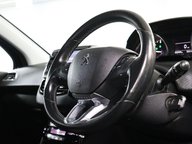 Peugeot 2008 BLUEHDI ALLURE 12