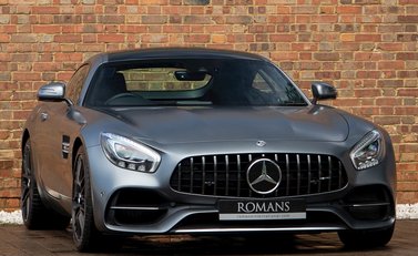 Mercedes-Benz Amg GT GT S 1