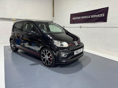 Volkswagen Up 1.0 TSI up! GTI 9