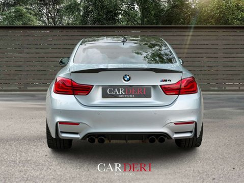BMW M4 3.0 M4 Competition Edition Package Semi-Auto 2dr 18