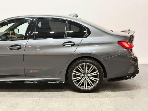 BMW 3 Series 2.0 330e 12kWh M Sport Saloon 4dr Petrol Plug-in Hybrid Auto Euro 6 (s/s) ( 17