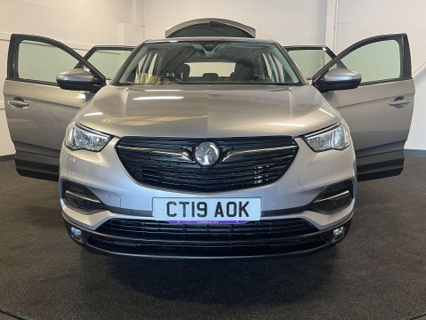 Vauxhall Grandland X 1.2 Grandland X SE T S/S 5dr 8