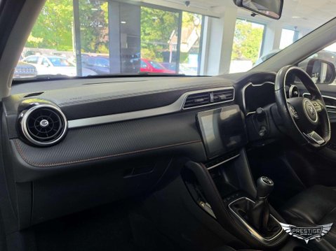 MG ZS 1.5 VTi-TECH Exclusive Euro 6 (s/s) 5dr 27