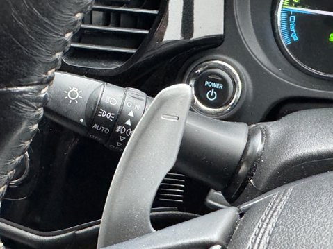 Mitsubishi Outlander 2.0h 12kWh Juro CVT 4WD Euro 6 (s/s) 5dr 23