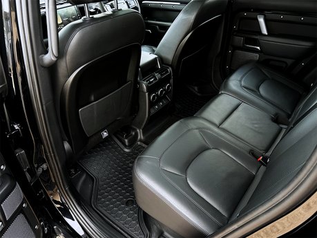 Land Rover Defender V8 52