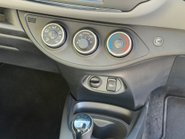 Toyota Yaris VVT-I ICON 20