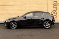 Mazda 3 SPORT LUX MHEV 9