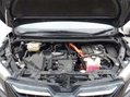 Toyota Voxy Hybrid 22