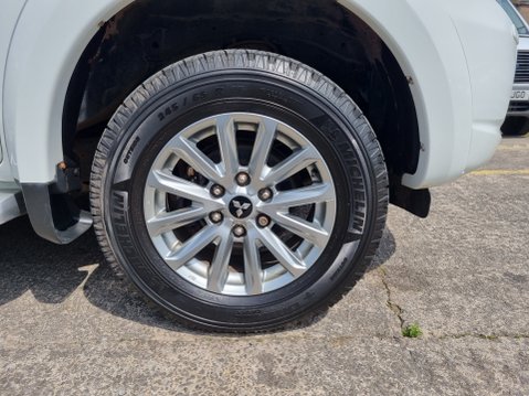 Mitsubishi L200 DI-D 4WD WARRIOR DCB 9